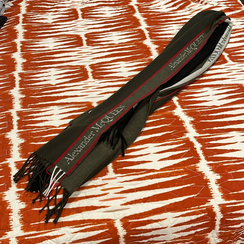 Alexander McQueen Scarf - Never Worn
